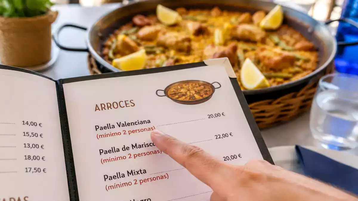 The 'minimum of two' paella rule: why restaurants make it only for pairs and what that means