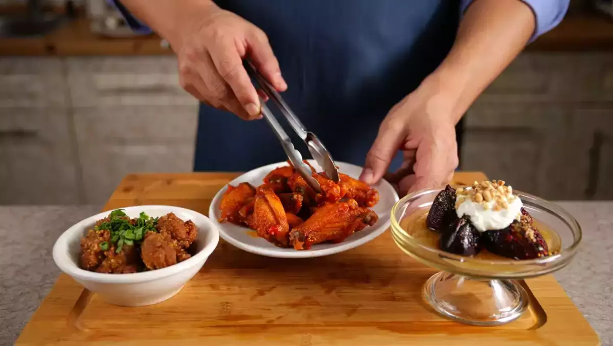 Daily menu, August 10: indulge in mutton keema vada, sweet chili wings, and roasted figs