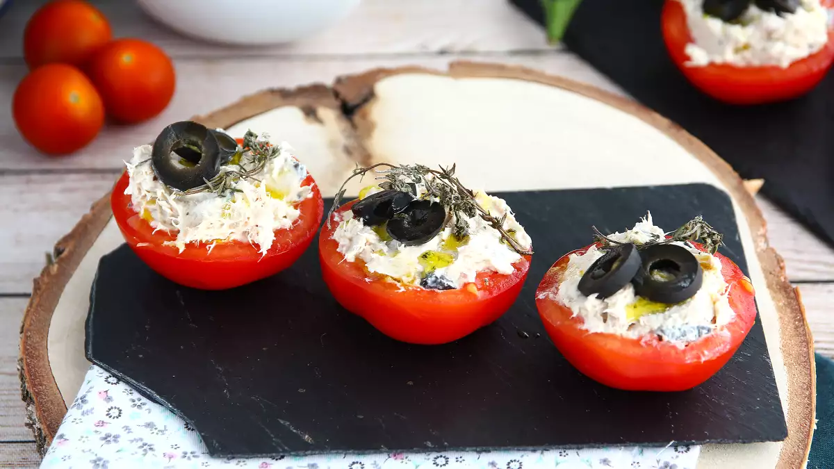 7 no-cook stuffed tomato ideas: tuna, tabbouleh and goat cheese and easy cold fillings to try today