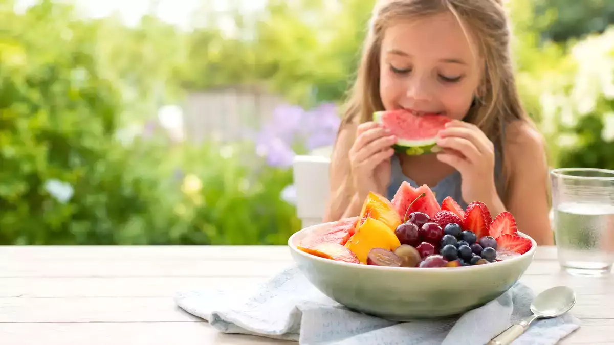 Light, sweet summer fruits that may help calm kids: refreshing snacks for hot, fussy days today