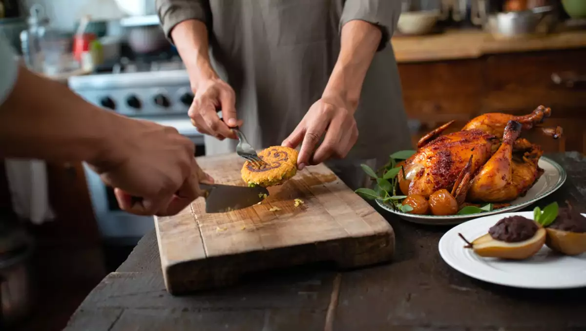 Daily menu, August 21: a delightful journey from raw papaya shami kabab to spicy roast chicken and chocolate stuffed pears