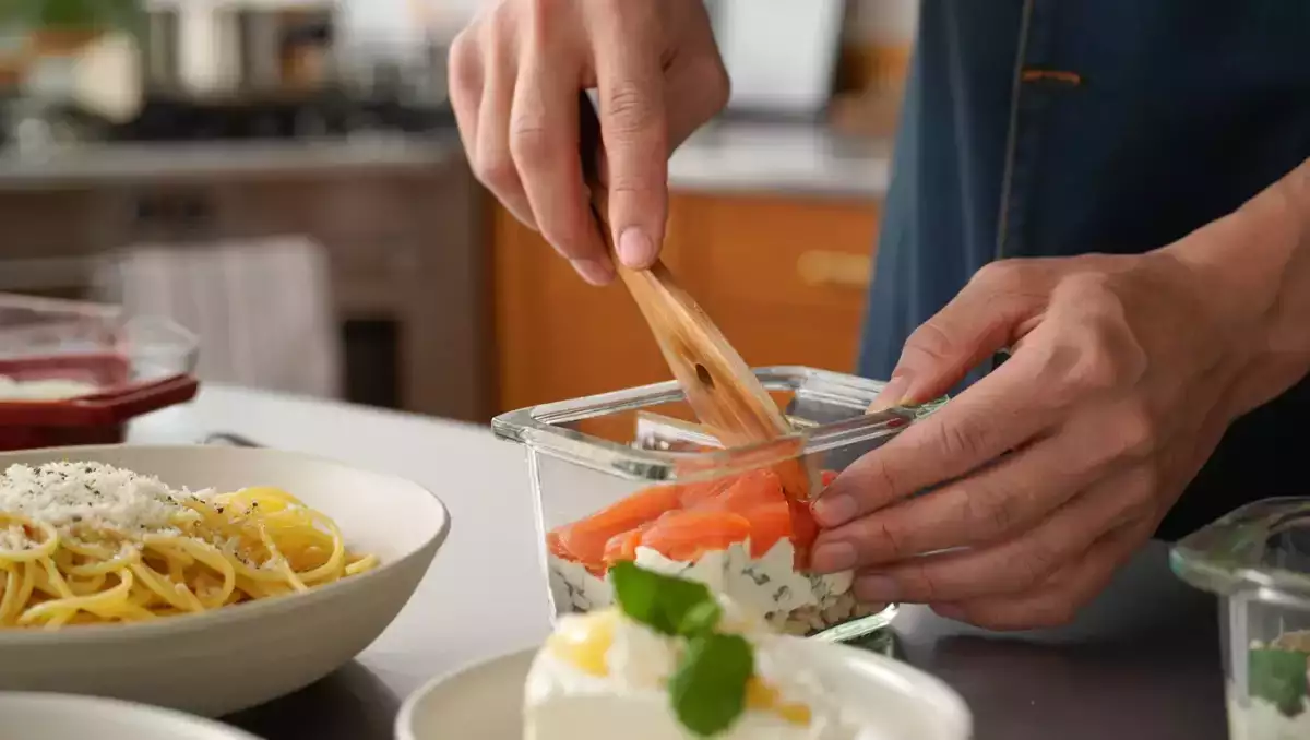 Daily menu, August 15: a refreshing surimi terrine, classic carbonara, and indulgent ricotta pie