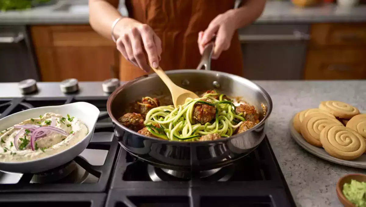 Daily menu, August 20: delightful surimi spread, zucchini spaghetti with meatballs, and diamond spiral shortbread