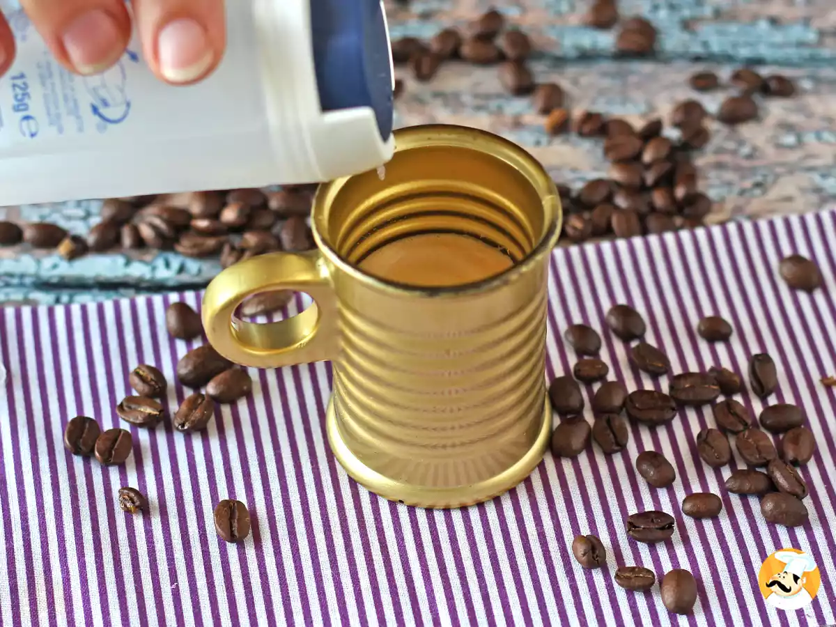 Why you should always add a pinch of salt to your coffee!