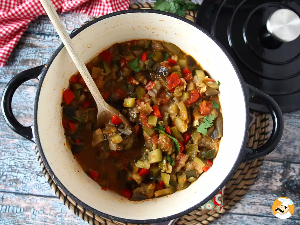 Eggplant, tomatoes, and bell peppers: the late-summer trio that saves September meals