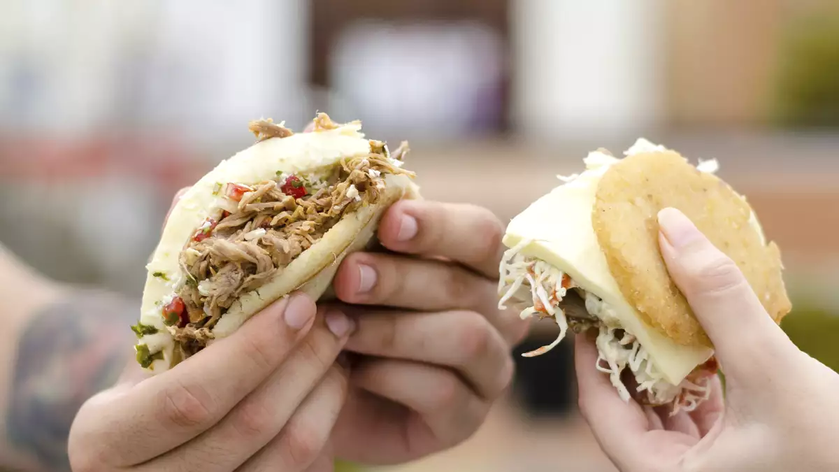 How to make perfect homemade arepas: Simple basic recipe + 7 common mistakes to avoid, what to watch