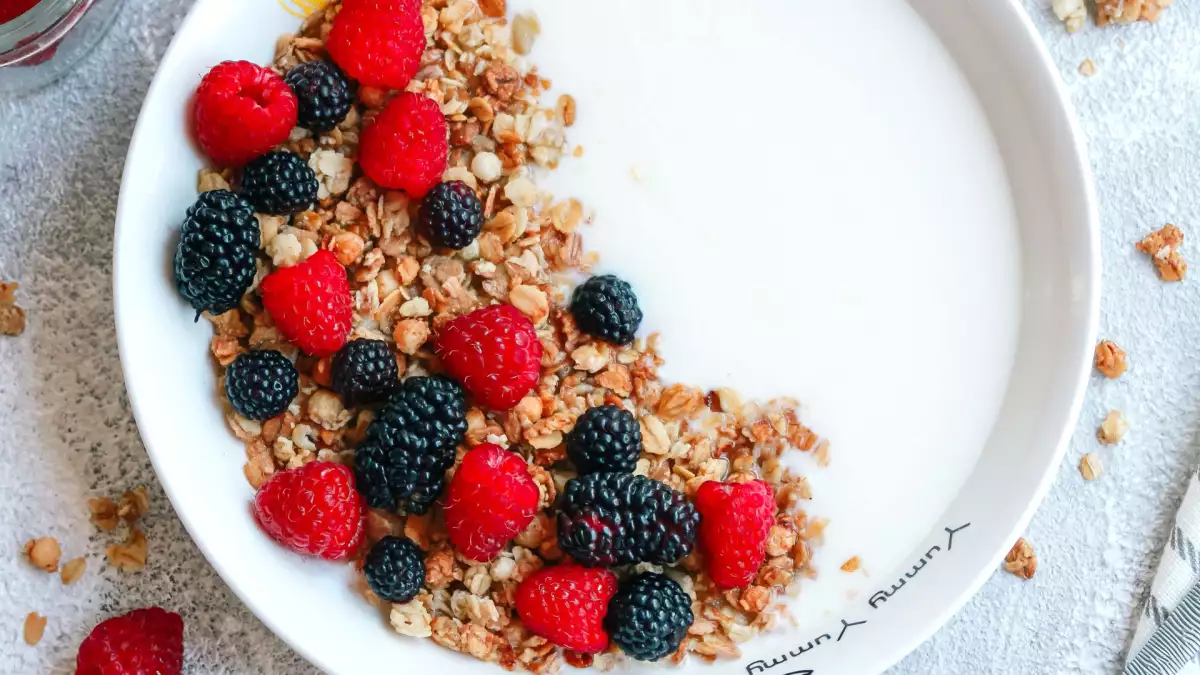 Greek yogurt vs cottage cheese: Which is the smarter pick when you're closely watching what you eat?