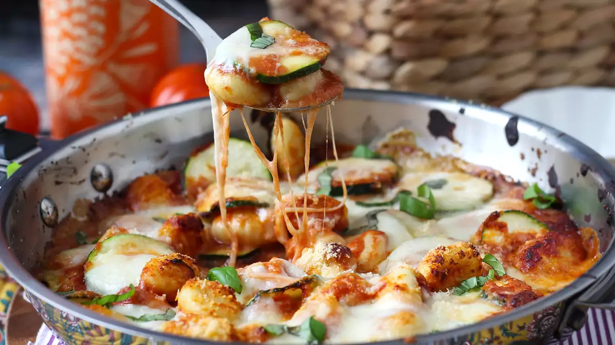 Don't have time to cook? This ultra-creamy gnocchi gratin is ready in less than 30 minutes