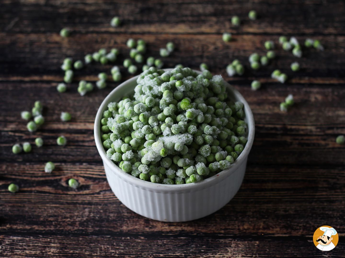 What is the best way to cook frozen peas?