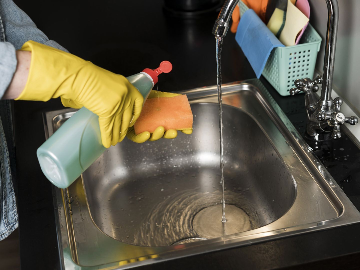 How to unclog the kitchen sink: practical and effective tips