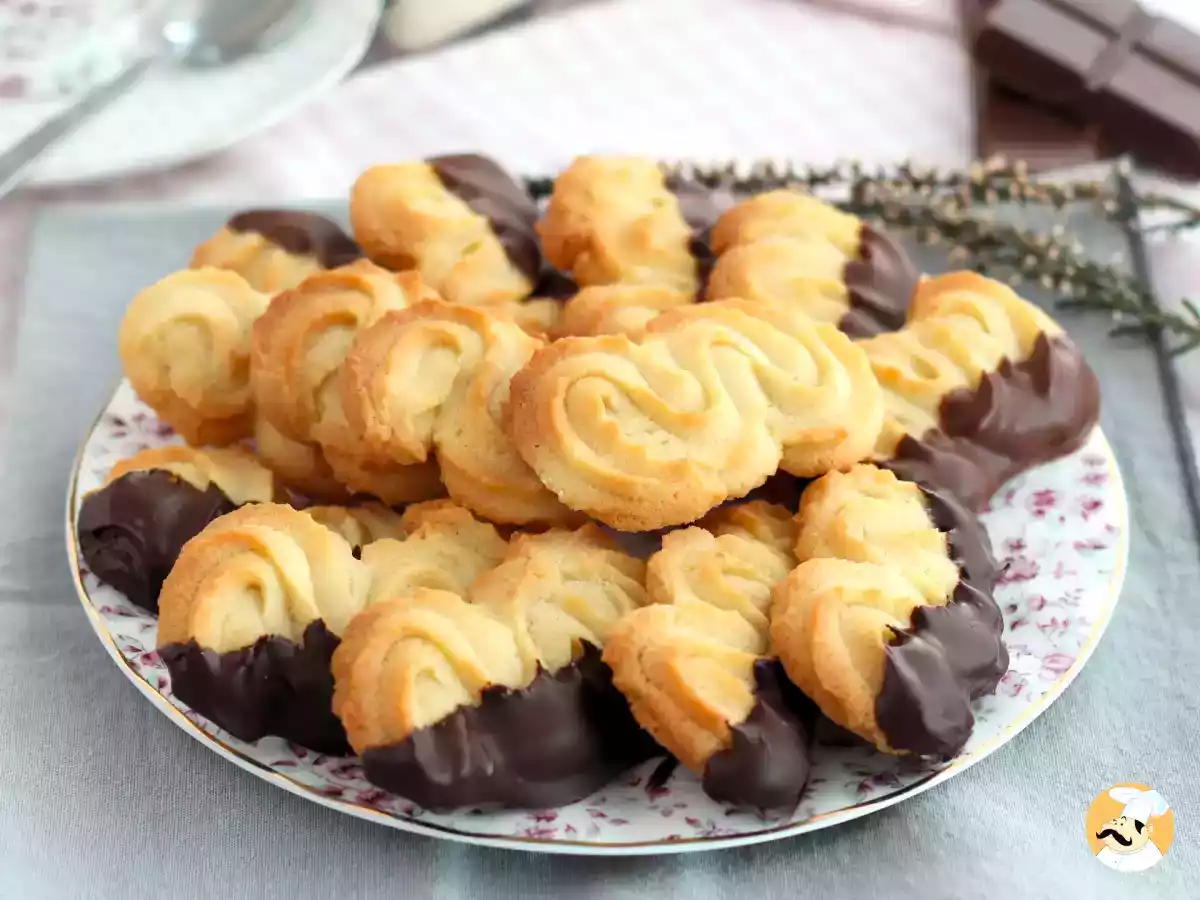 Tips and tricks to keep cookies fresh longer