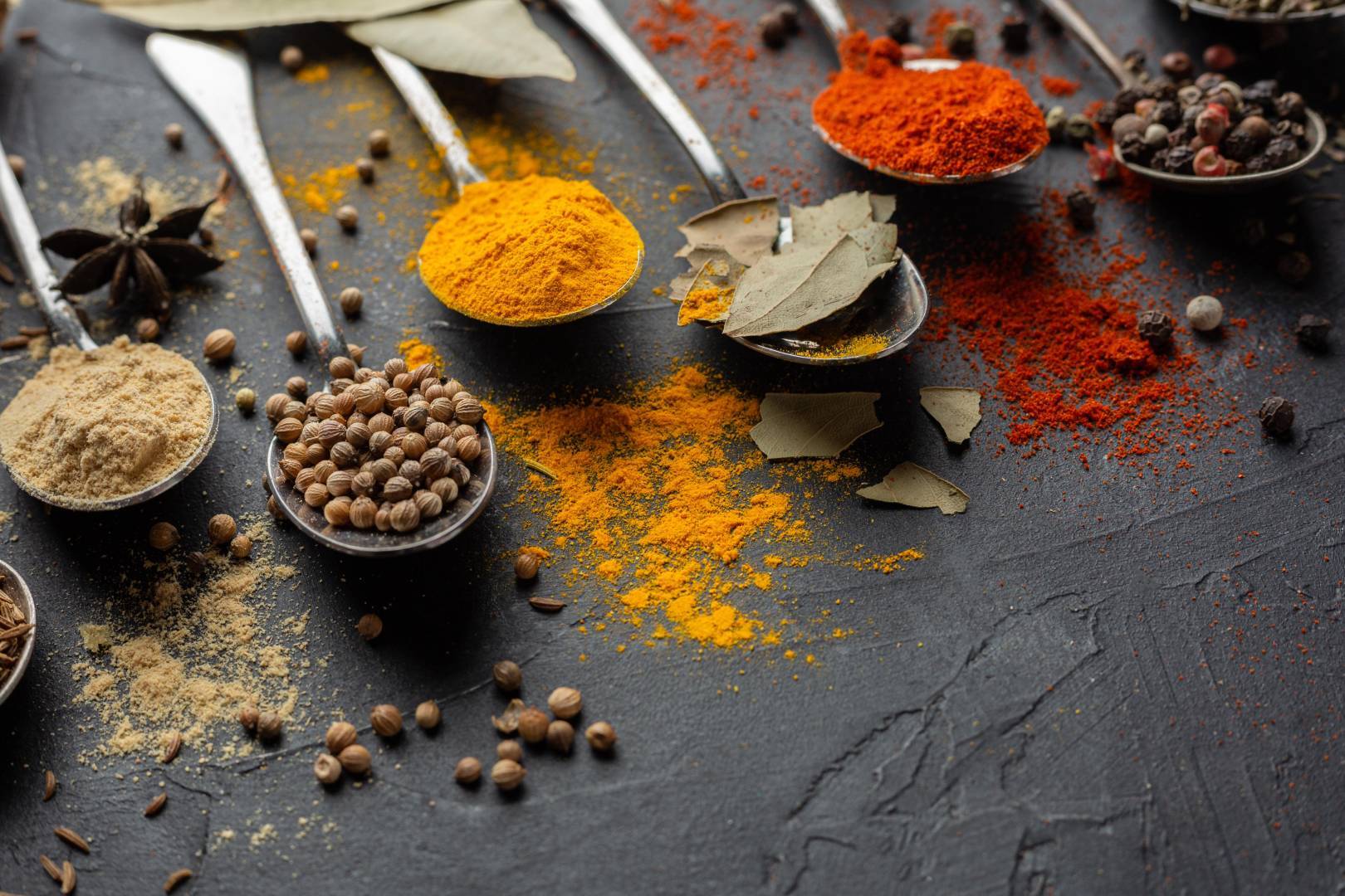 Discover the benefits of spices for radiant skin!