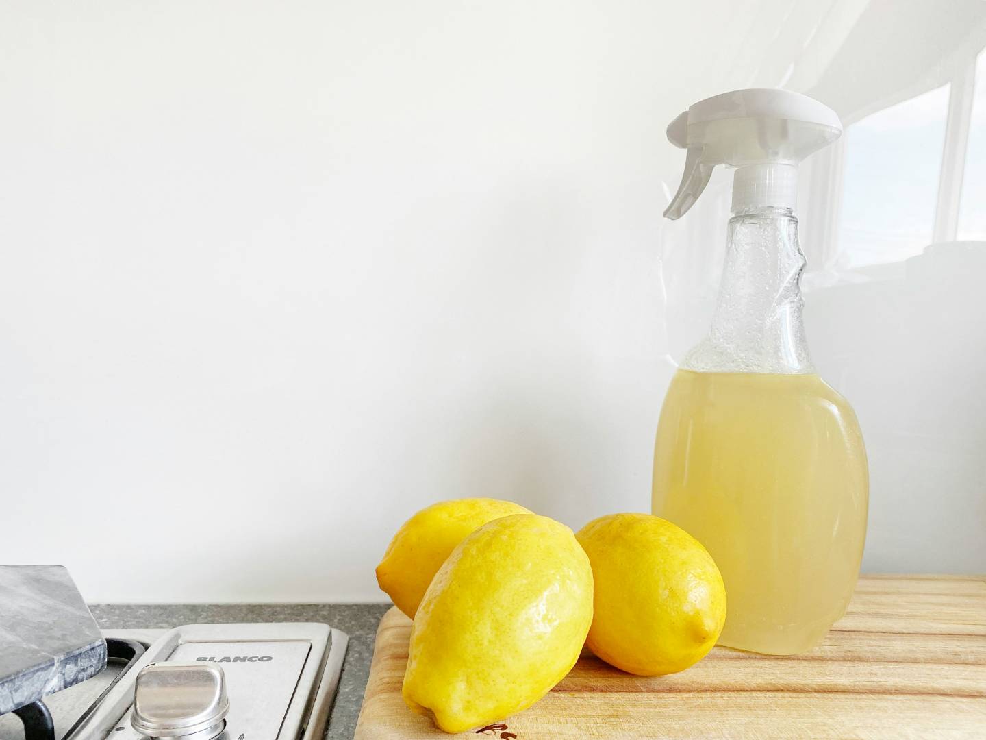 Never go without white vinegar in the kitchen again: this simple product has endless uses!