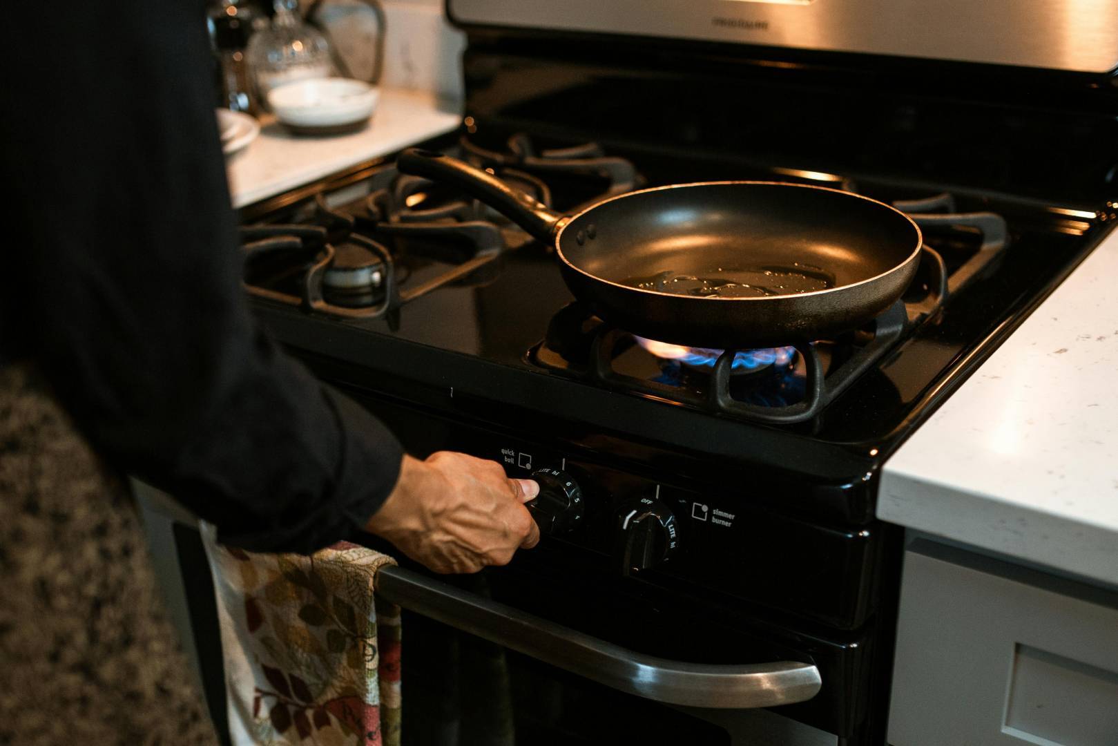 Stove that's too worn out: signs you shouldn't ignore to protect your health