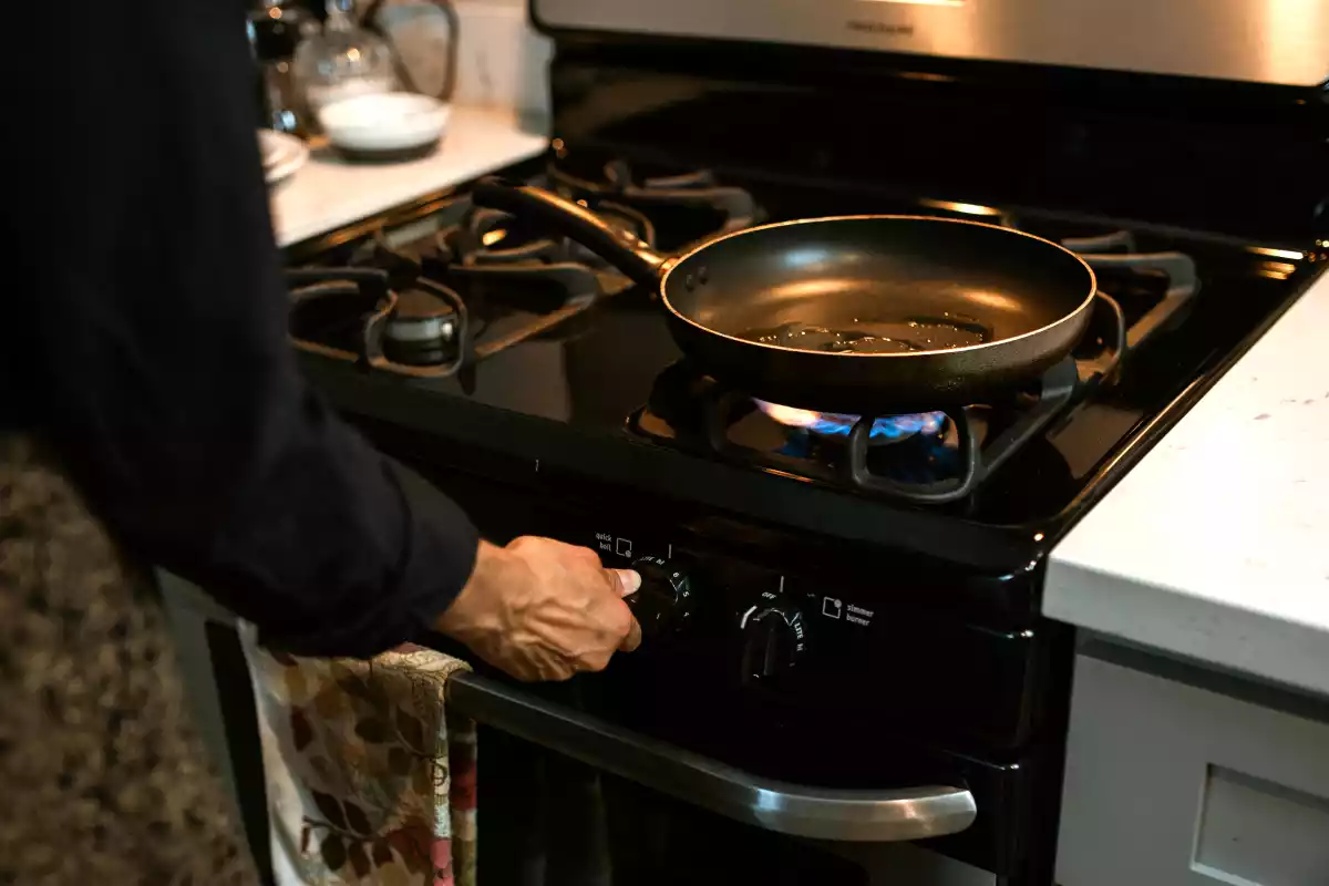 Stove that's too worn out: signs you shouldn't ignore to protect your health
