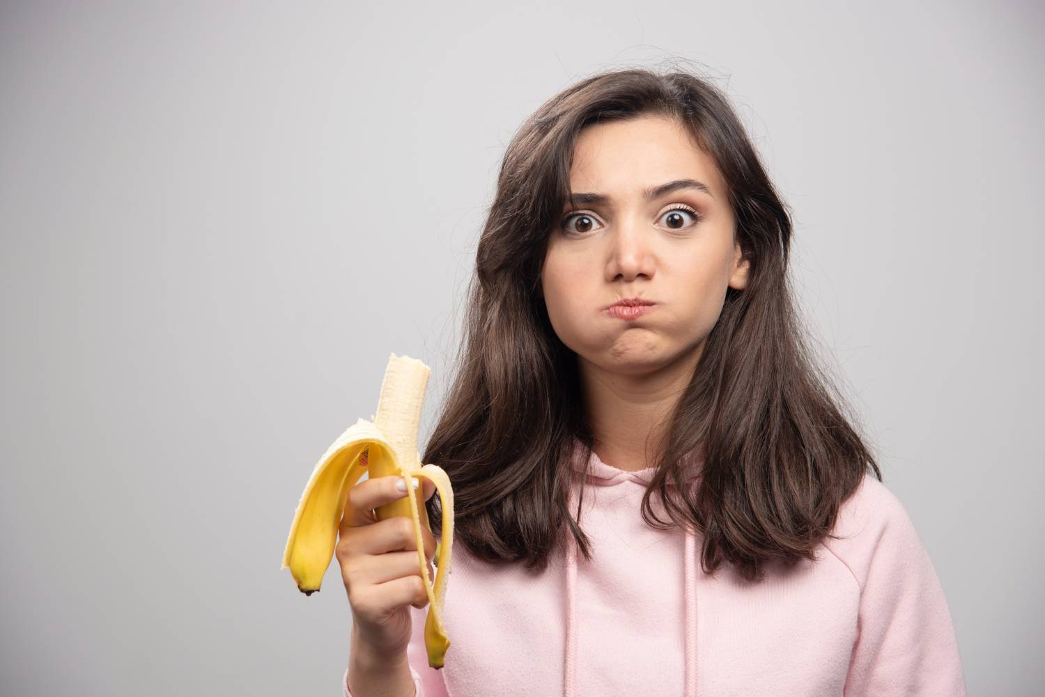 The two sides of the banana: when it binds or loosens the bowels!