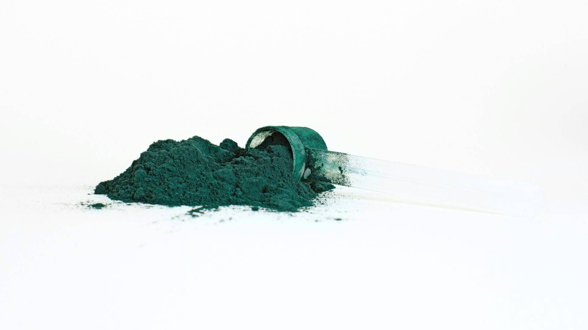 Spirulina: the miracle algae for lowering cholesterol and triglycerides naturally!