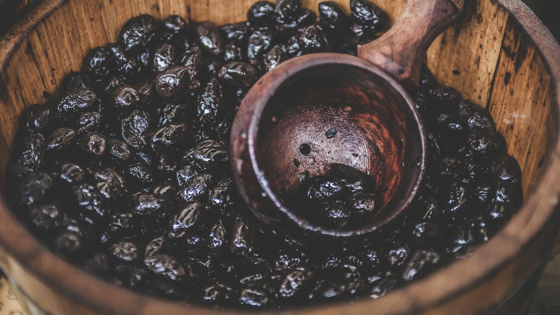 Don't be fooled: Are your olives really black or dyed?