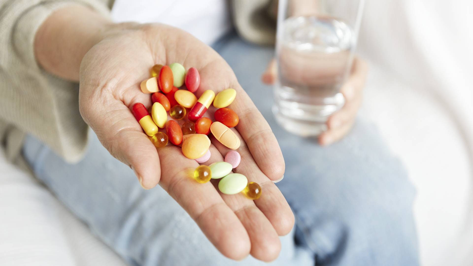 After taking antibiotics: What to eat to help your gut recover?