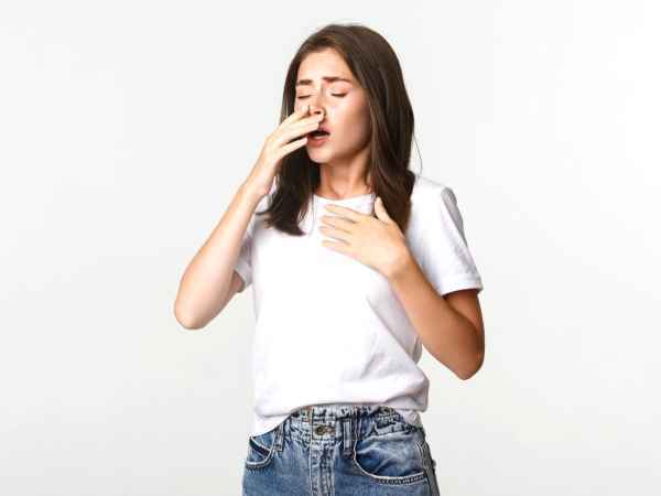 Hunger and sneezing: is there really a link? Science answers