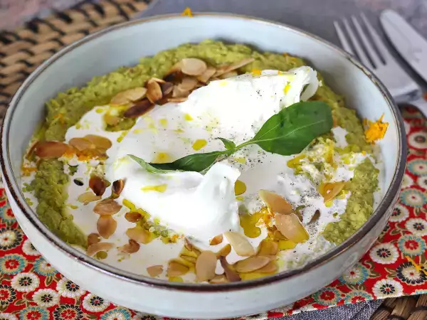 8 incredible spreads that you can make with a mixer (or fork) and that are a hit with appetizers