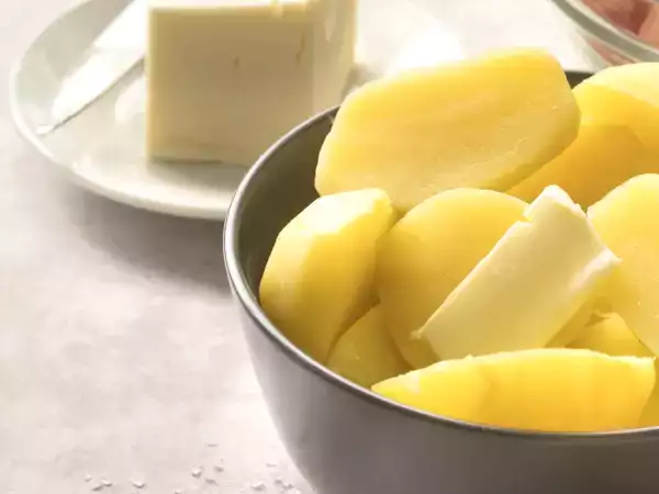 Boiling potatoes? Don’t skip this step or they’ll turn gray