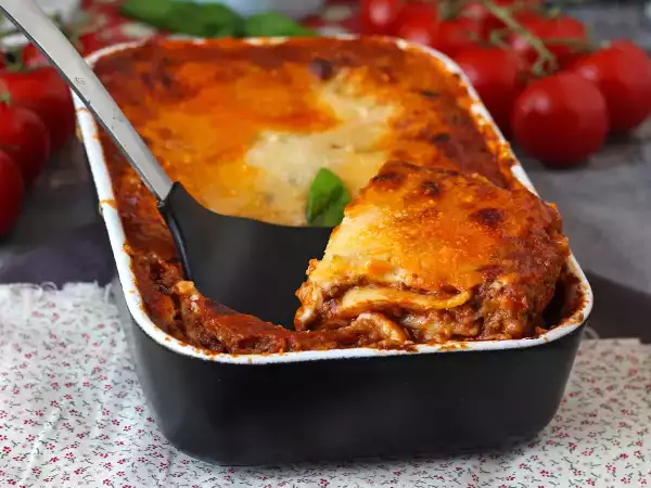 From classic Bolognese to unusual zucchini: 6 versions of lasagna that will surprise you