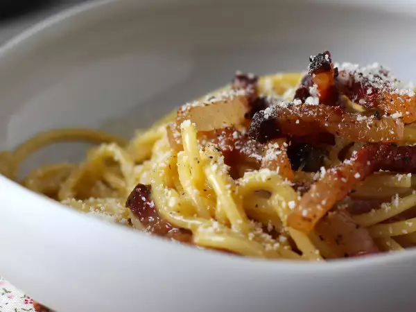 Discover 7 creative spaghetti recipes that elevate everyday pasta beyond the classic bolognese