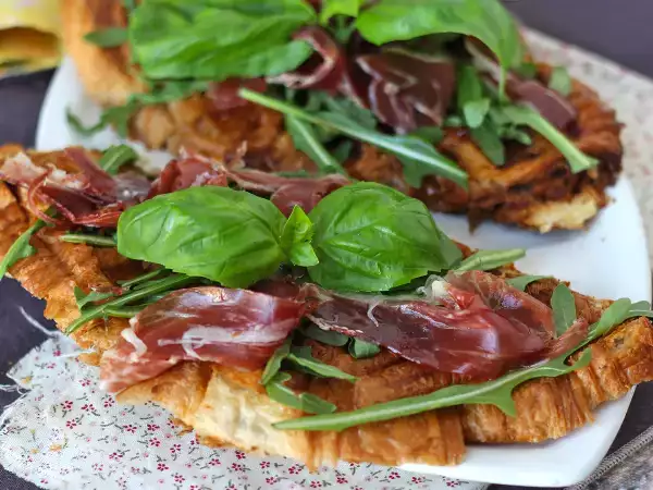 17 delicious ham recipes to please both young and old, from everyday favorites to creative new ideas