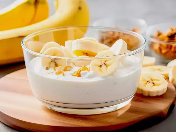 Mix this with banana and you’ll get one of the creamiest, easiest desserts in the world