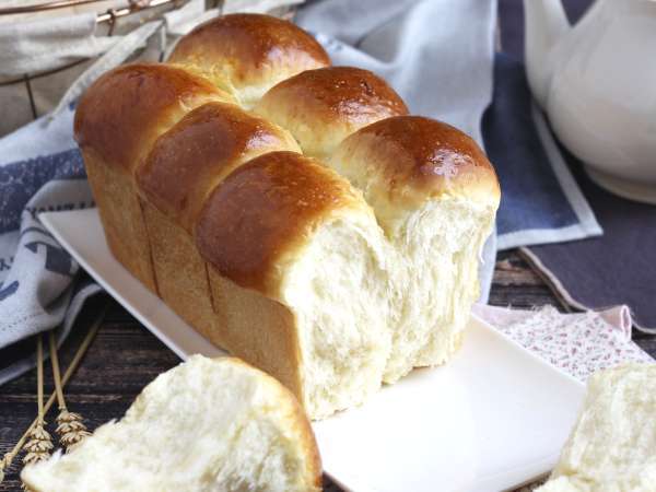 How to prepare the fluffiest French brioche: step-by-step recipe for a perfect result