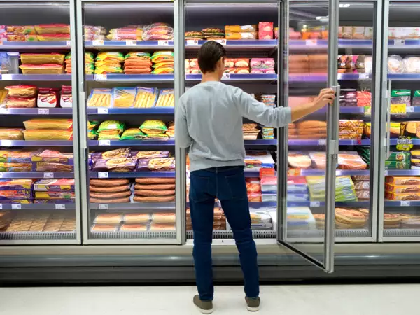 The 8 worst frozen foods in the supermarket: expensive, tasteless, full of traps (and many people still buy them)