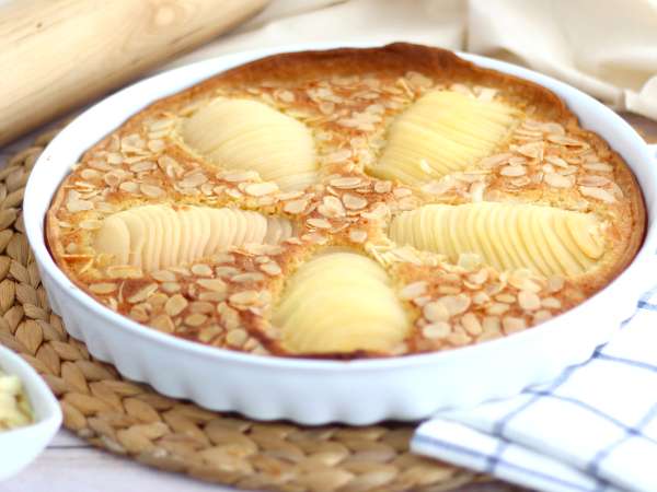 From compote to sponge cake, 8 pear-flavored recipes for autumn enjoyment