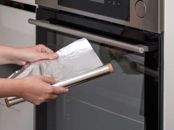 Aluminum foil: we're all using it wrong—here's the right way (and it will surprise you!)