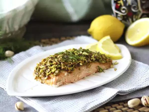 Want to elevate your holiday cooking? A touch of pistachio adds contrast, color, and flavor magic