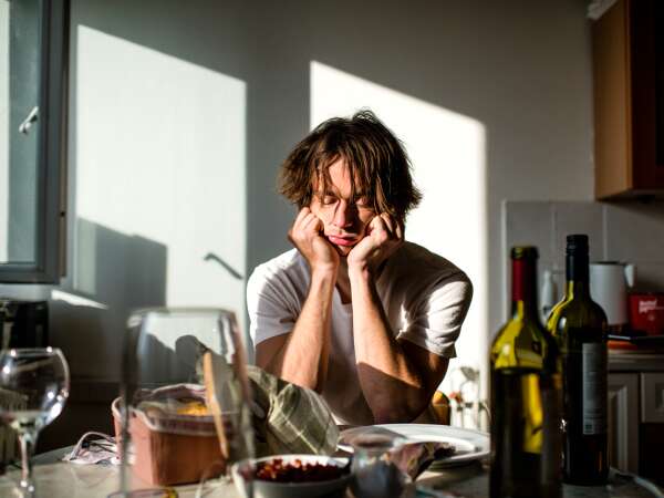 How to rehydrate your body after alcoholic meals or parties?