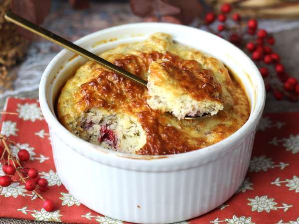 This red fruit protein cake has become my favorite plan B when I'm craving something sweet without feeling guilty.