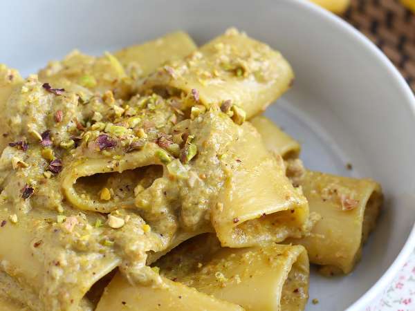 This creamy pasta is made without cream: the result is incredible