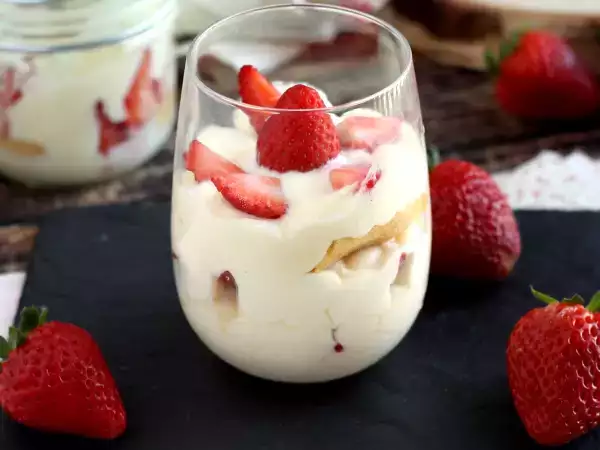 10 dessert recipes with strawberries: the tastiest ideas to try out