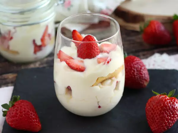 Daily Menu, may 3: A mediterranean feast: greek salad, pasta delight, and strawberry tiramisu