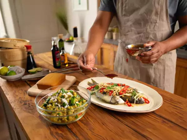 Daily Menu, May 30: a refreshing start, a savory main, and a delightful dessert