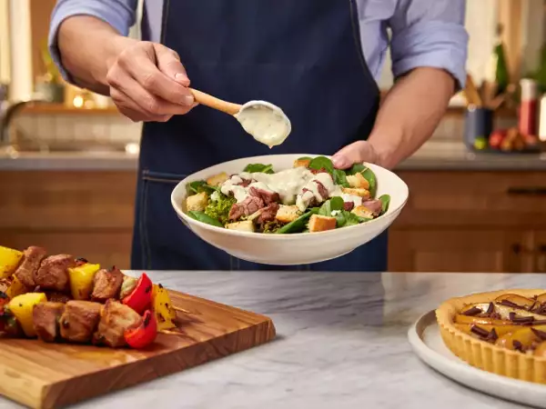 Daily Menu, May 29: a delightful journey from duck salad to pear tart