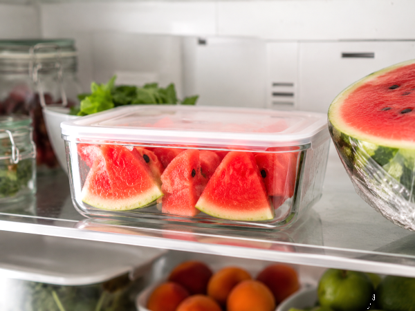 Keep cut watermelon fresh longer: the mistakes most people make and easy fixes that work at home