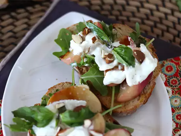 Indulgent burrata-and-fruit pairings to try this summer (the trends you’re seeing everywhere)