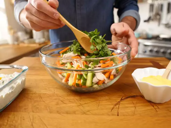 Daily menu, July 15: a delightful blend of flavors with Asian chicken salad, snoek terrine, and homemade condensed milk