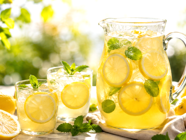 The only lemonade recipe you'll need this summer: ultra-fresh, super-simple, impossible to resist