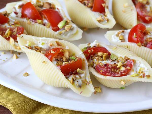 Easy chilled conchiglioni: creamy, colorful summer pasta shells that get eaten before you know it