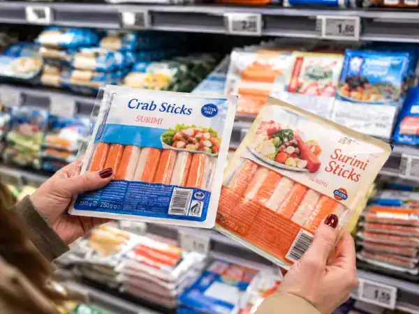 Crab sticks usually contain no crab: how to spot high-quality surimi and choose the best one