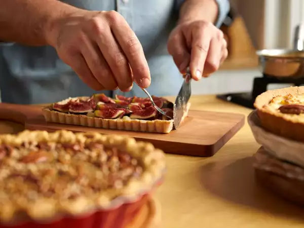 Daily menu, September 15: a delightful trio of bacon tart, Karnataka upma, and pecan pie