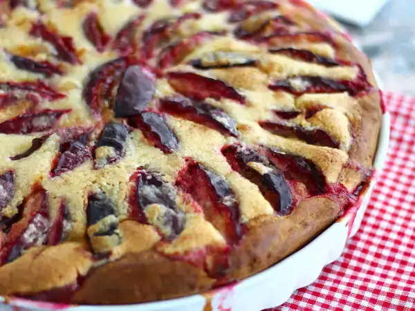 Plum dessert recipes to make the most of late summer's juiciest fruit - simple, showstopping ideas